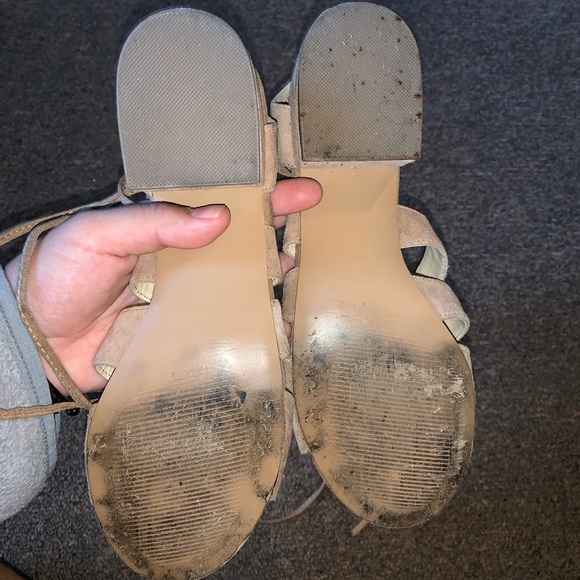 Gladiator heeled sandals - Picture 3 of 4